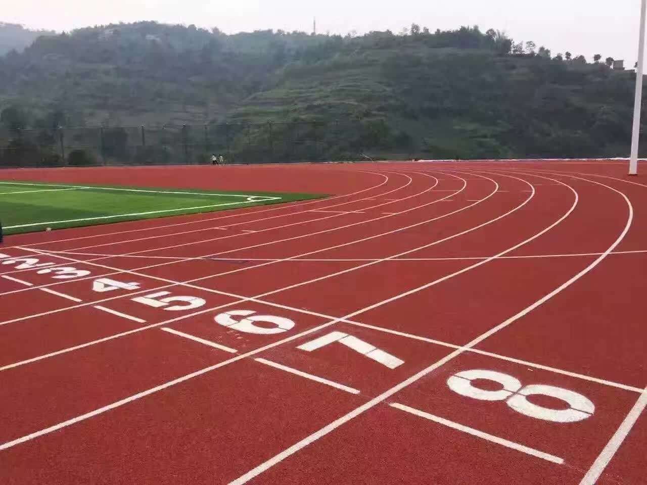 塑膠跑道